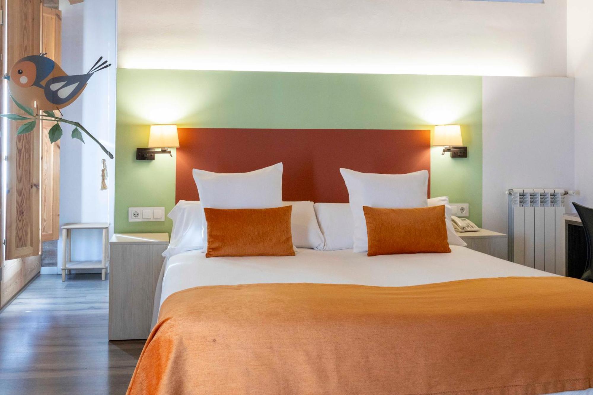 Hotel La Freixera Solsona Extérieur photo