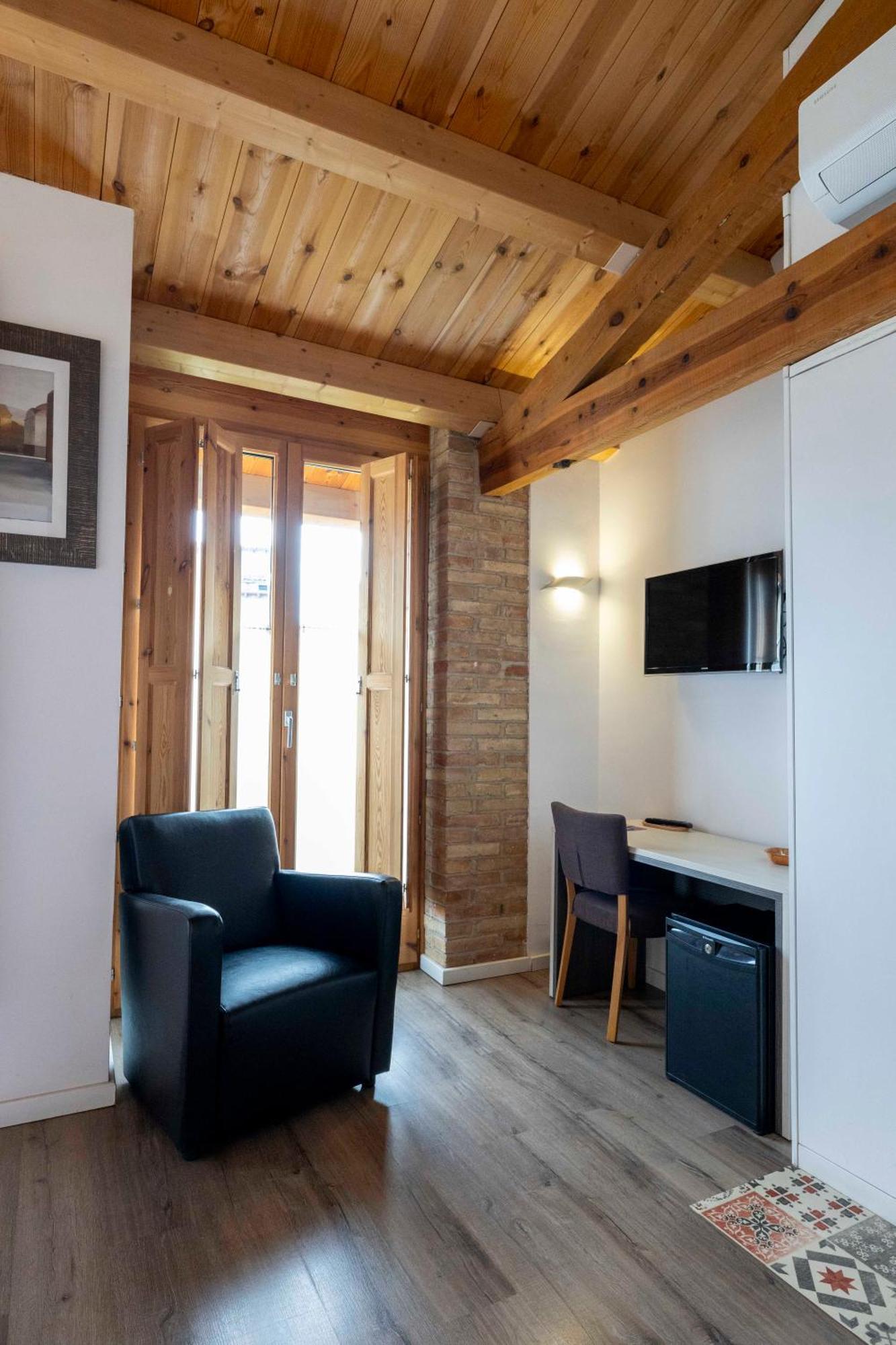 Hotel La Freixera Solsona Extérieur photo