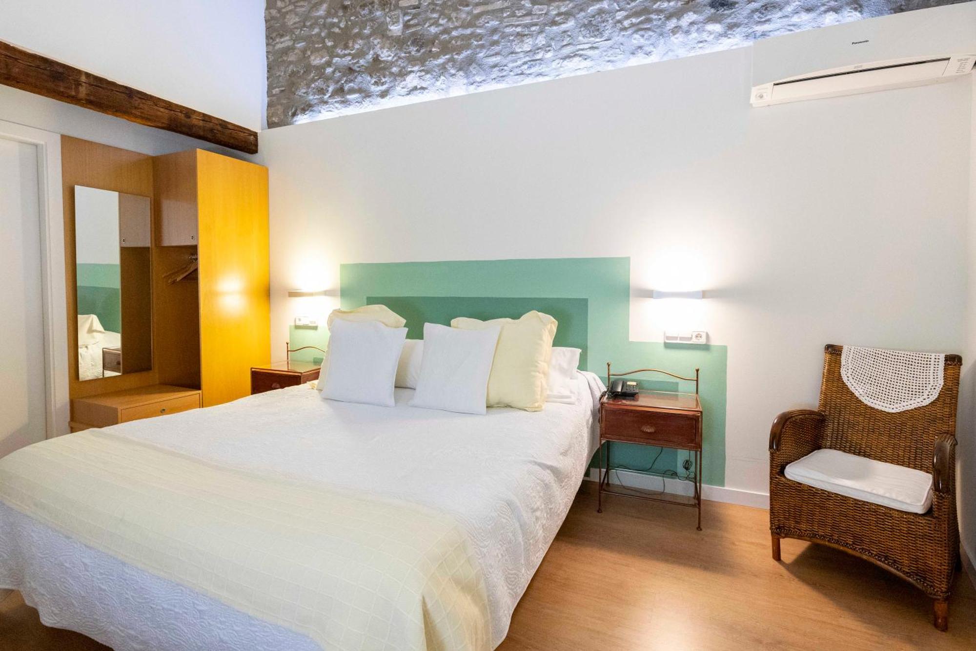 Hotel La Freixera Solsona Extérieur photo