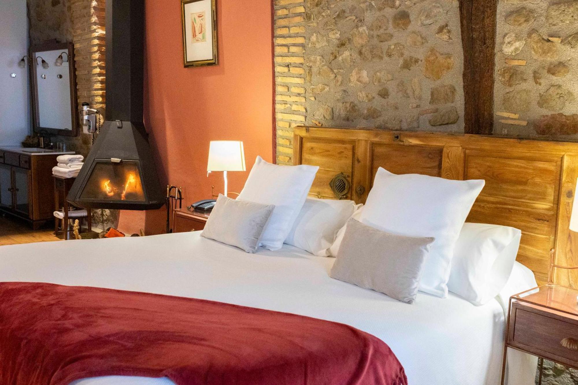 Hotel La Freixera Solsona Extérieur photo