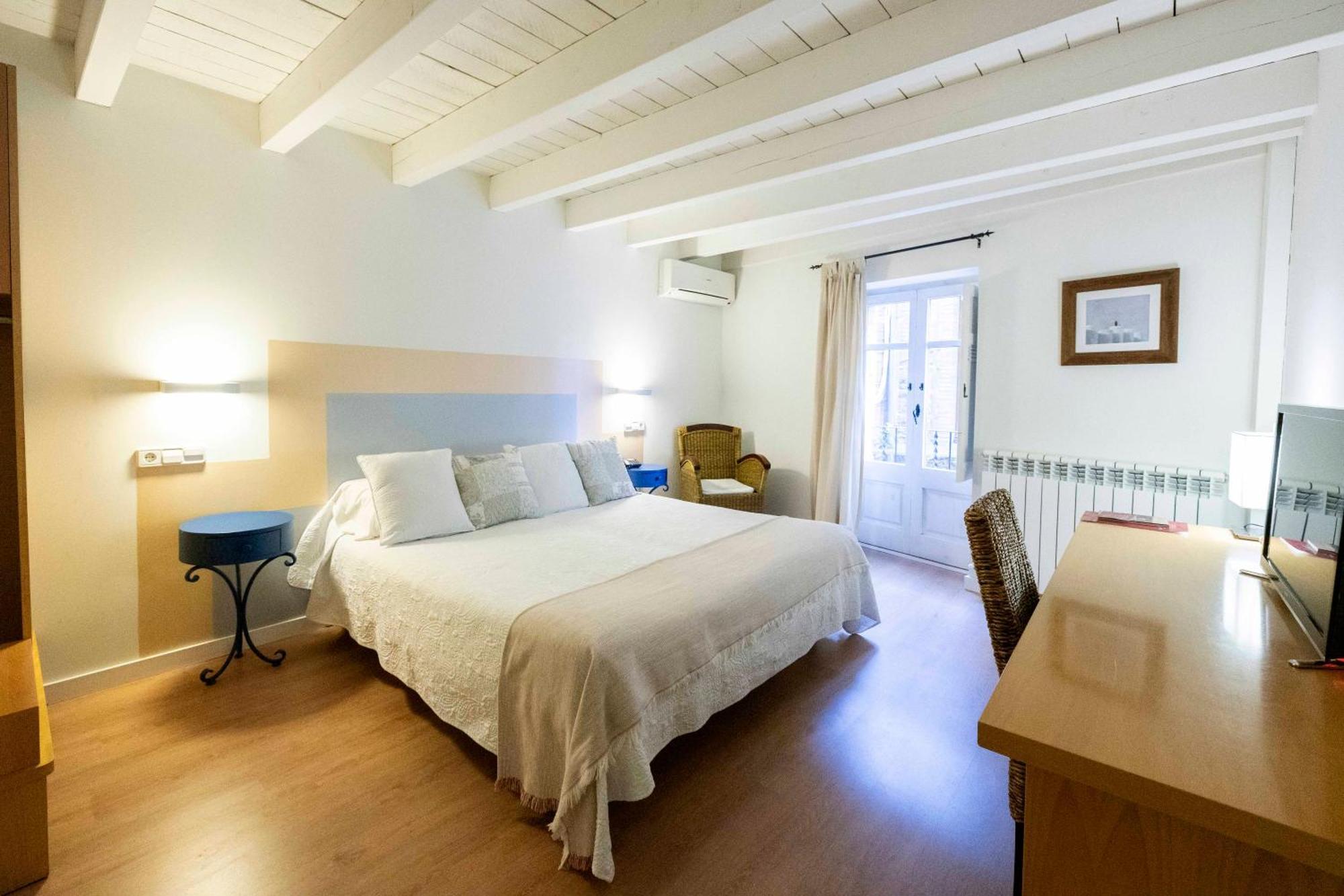 Hotel La Freixera Solsona Extérieur photo