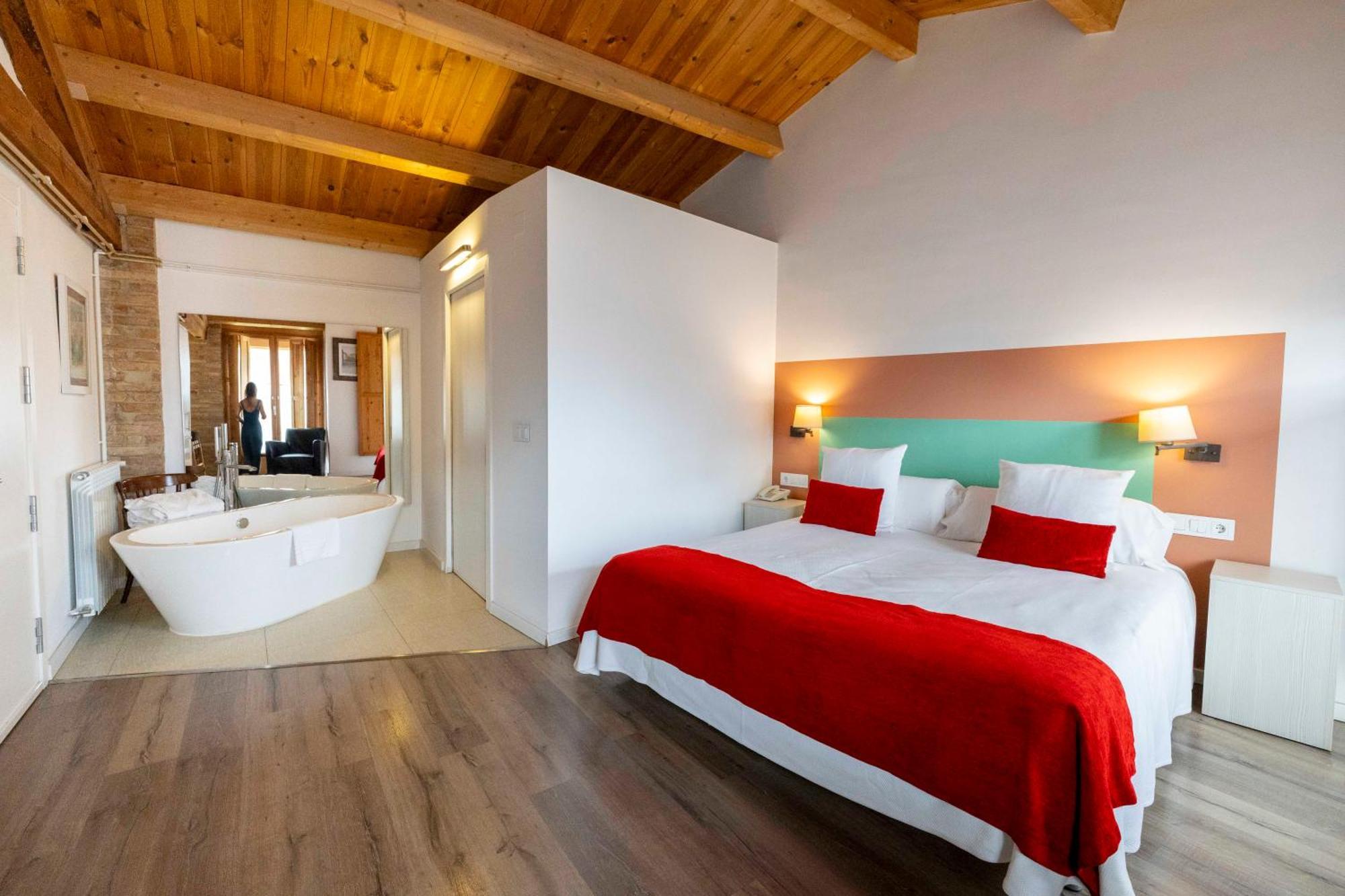 Hotel La Freixera Solsona Extérieur photo