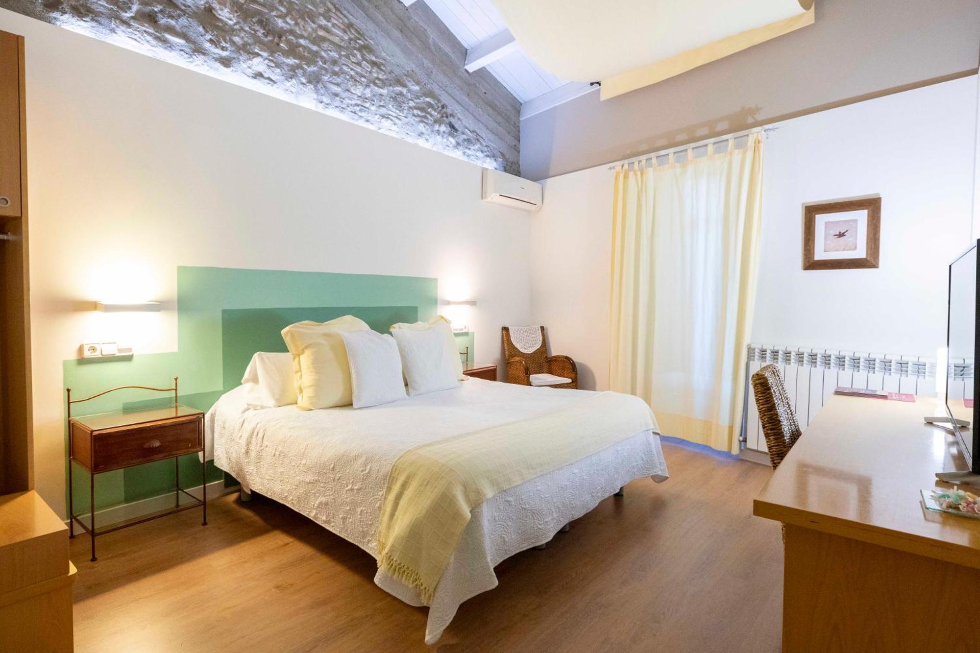 Hotel La Freixera Solsona Extérieur photo