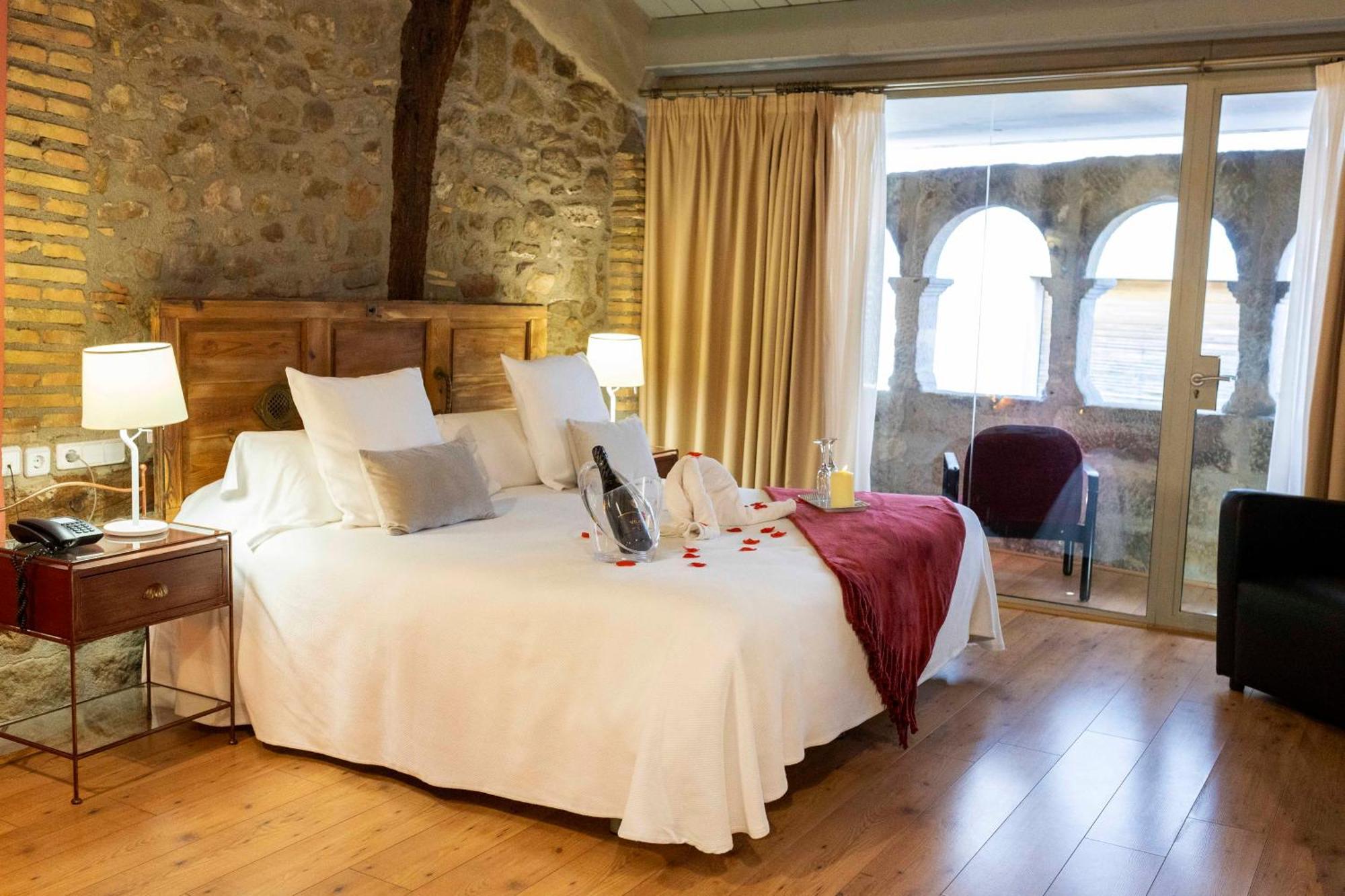 Hotel La Freixera Solsona Extérieur photo